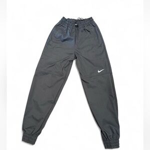 nike windbreaker joggers